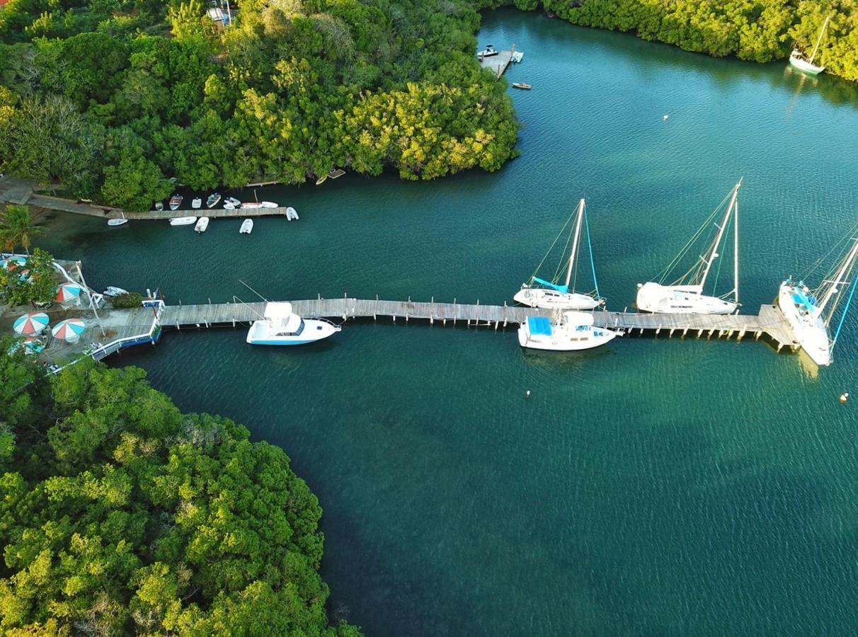 Puerto Blanco Marina & Hotel Luperón Exterior foto